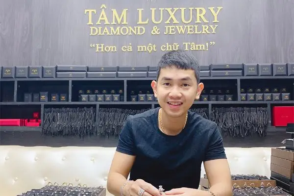 Tâm luxury